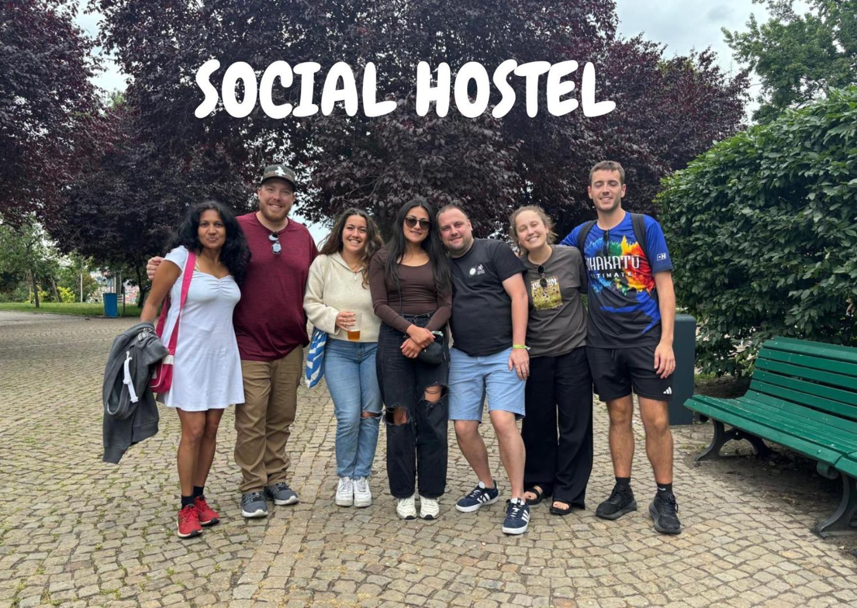 Onefam Home Hostel Prague