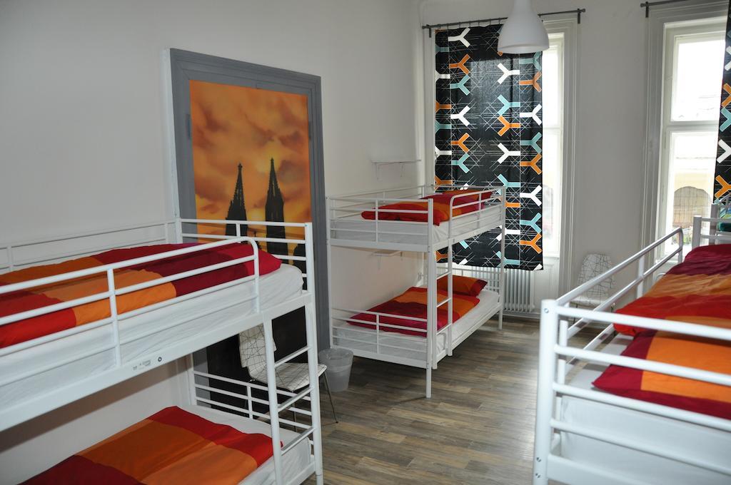 Hostel Onefam Home Prague